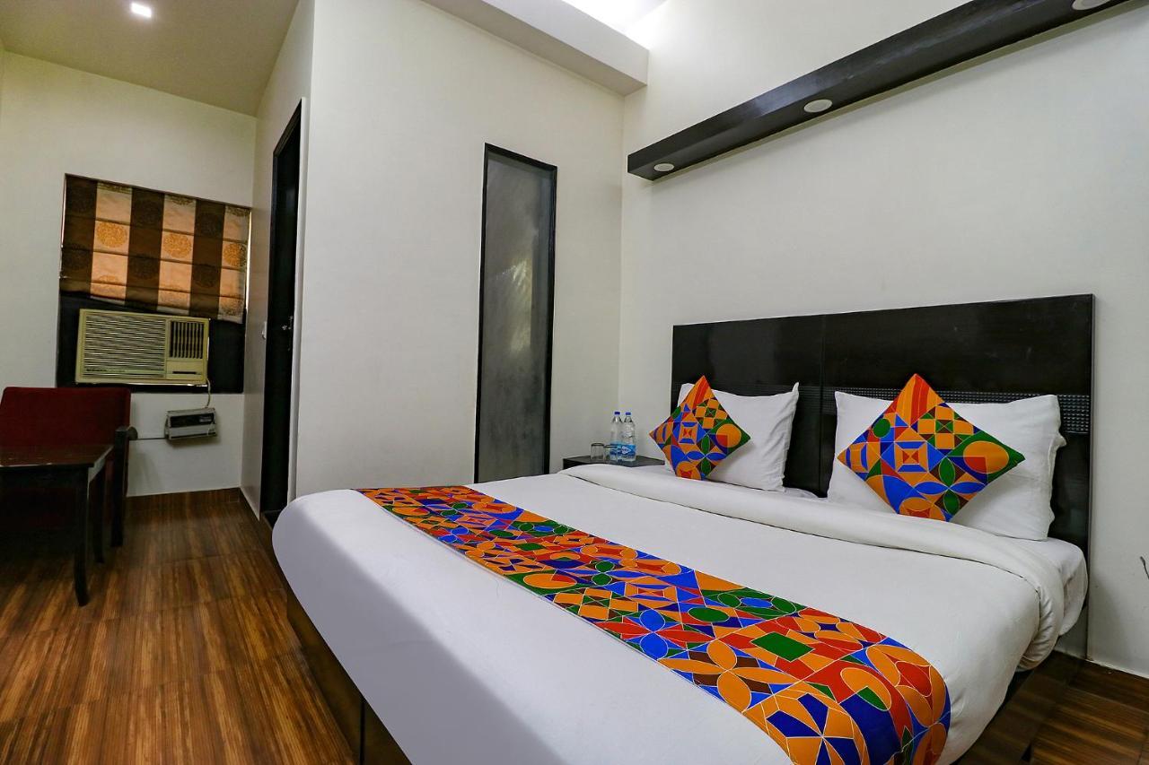 Fabhotel La Ola New Delhi Exterior photo